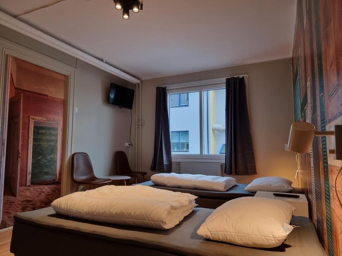 Zweibettzimmer mit Gemeinschaftsbad